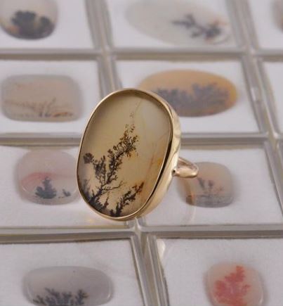 9ct Yellow Gold Dendritic Agate Ring