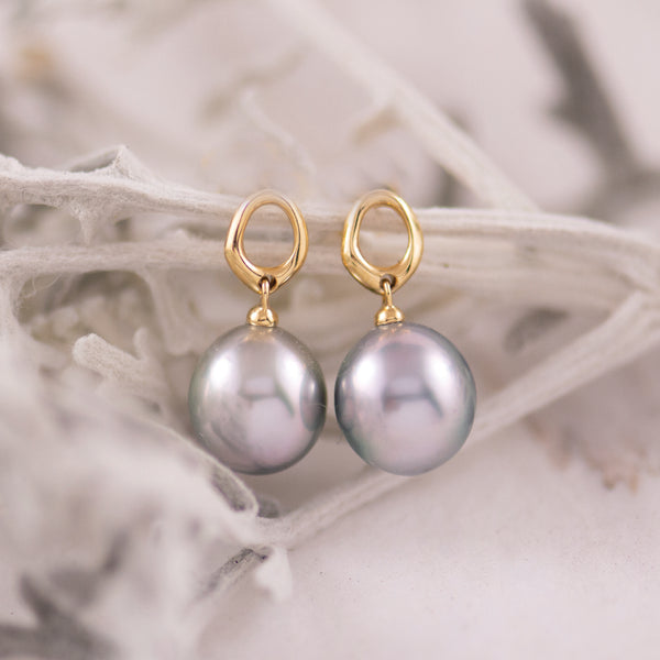 Grey Tahitian Pearls in 18K Yellow Gold organic shape stud earrings