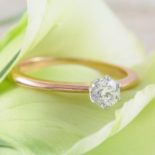 9k Rose & White Gold Solitaire Round Brilliant Cut Diamond Ring