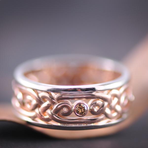 Chocolate Diamond Filigree Wedding Band in Rose Gold