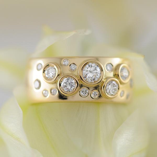 Diamond Multistone Bezel and Illusion Set Band in Yellow Gold - Starry Night Design