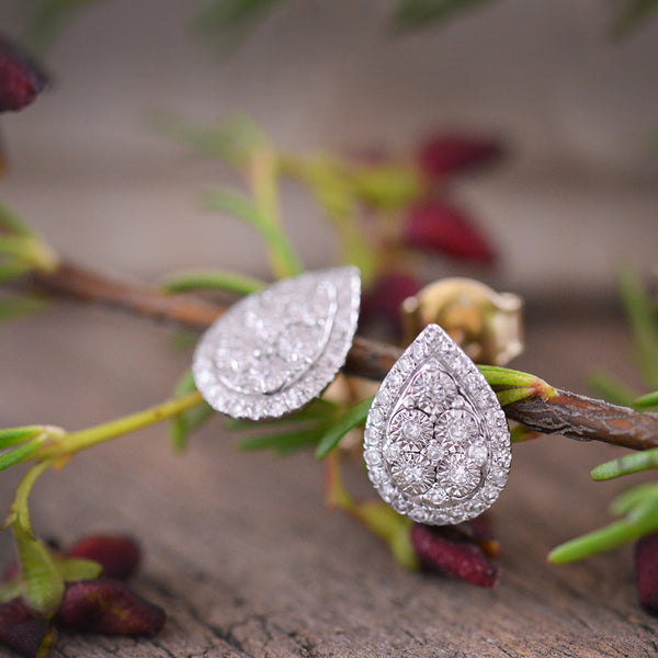 9k Yellow and White Gold Diamond Stud Tear Drop Earrings