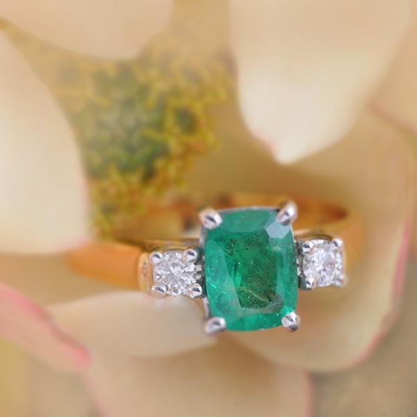 Emerald and Diamond 18K Yellow Gold Ring
