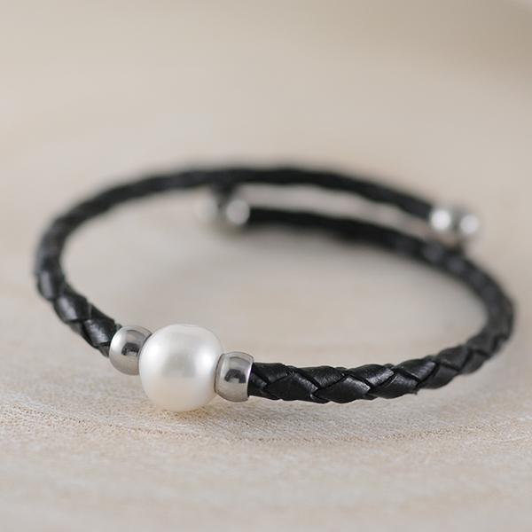 Fresh Water Pearl Black Leather Bracelet with Stainless Steel