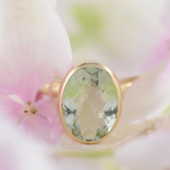 Green Amethyst Oval Bezel Ring in 9ct Yellow Gold