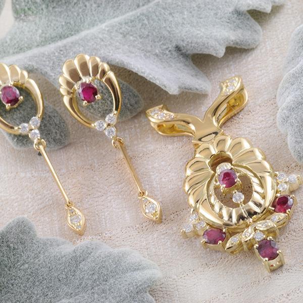 Ornate Yellow Gold Ruby Pendant and Earrings