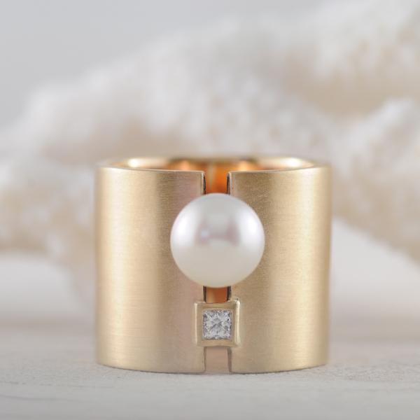 Pearl and Diamond Wide Band Ring in Brushed Yellow Gold