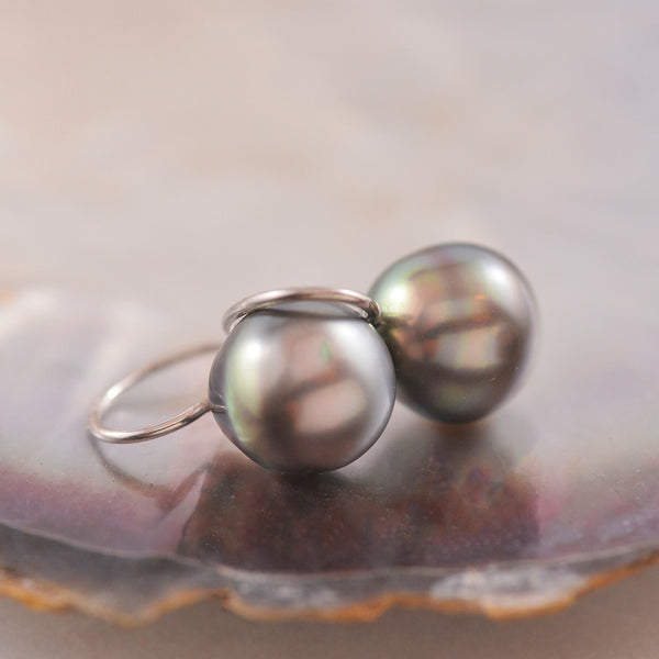 18ct White Gold Tahitian Pearl drop Earrings