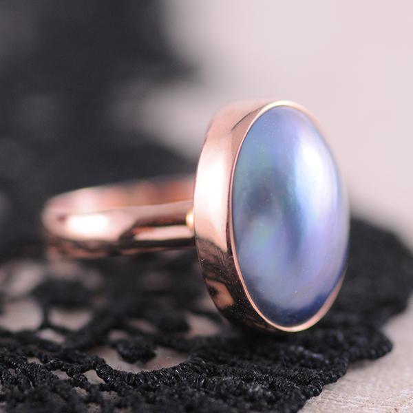 Tahitian Oval Mabe Pearl Ring set in 9k Rose Gold