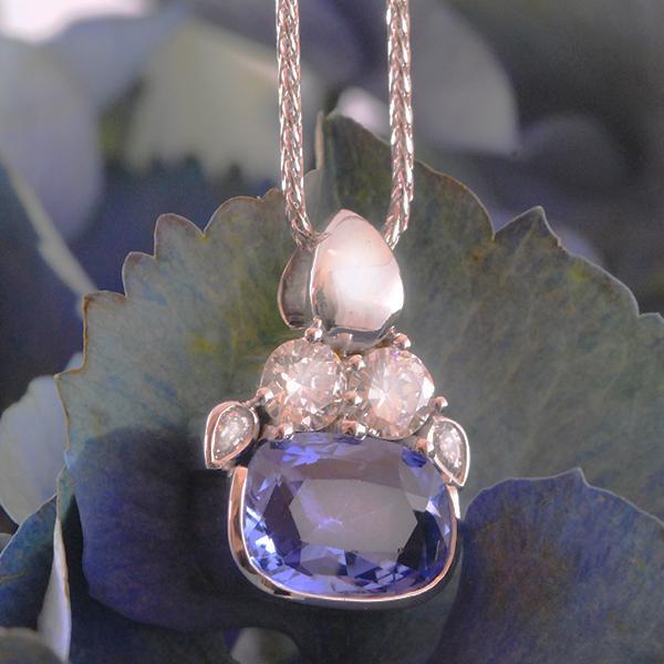 Tanzanite and Diamond Pendant